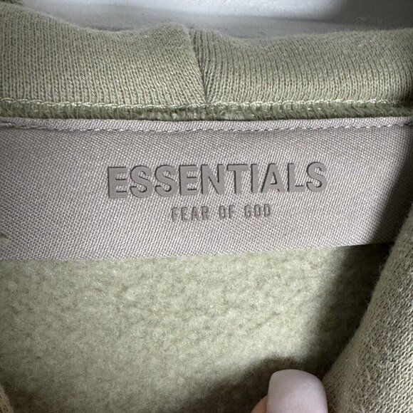 New Essentials Fear Of God Front Logo Pullover Hoodie Sage Size Small - Picture 7 of 10